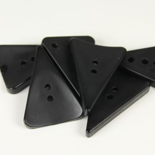 2-Loch-Knopf - 48 mm - Dreieck - schwarz