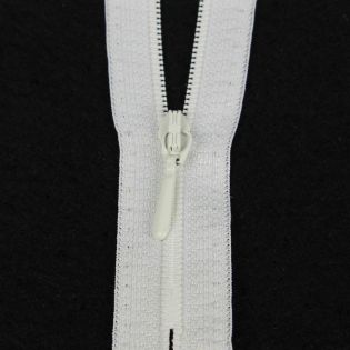 Reißverschluss Opti - S40 - 25cm - Tropfenschieber - nicht teilbar - wollweiß