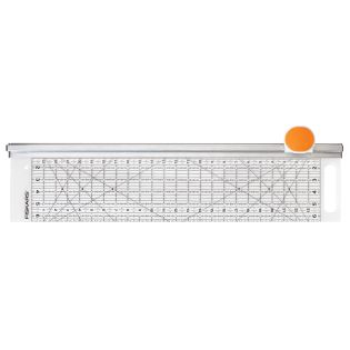 Fiskars - 2-in-1 Rollmesser - 45 mm & Lineal 6"x24"