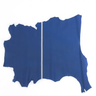 Echtleder - Lederstück -  blau - ca. 5,8 Quadratfuß