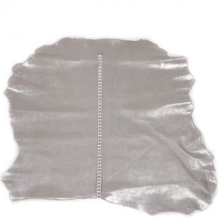Echtleder - Lederstück -  metallic - silber - ca. 3,8 Quadratfuß