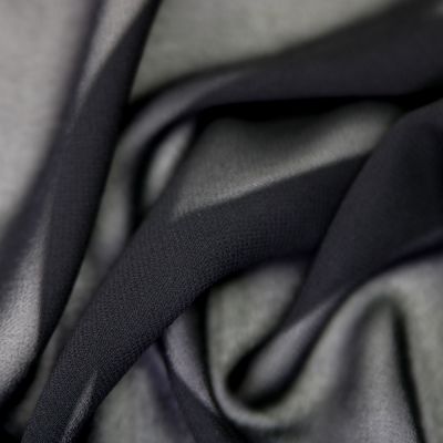 Chiffon - uni - schwarz